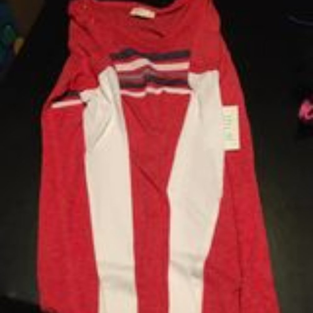 NWT Bobbie Brooks long sleeve shirt size S